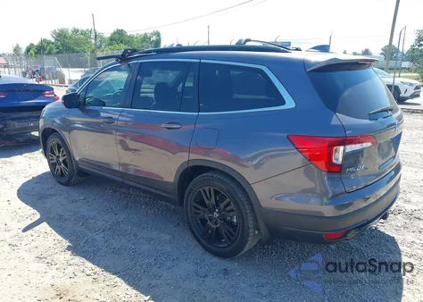 2021 Honda Pilot 2Wd Special Edition z USA, uszkodzony, nr VIN 5FNYF5H26MB008647